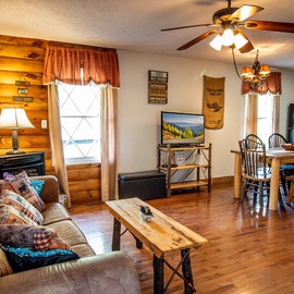 Hillside Hideaway's cozy living area