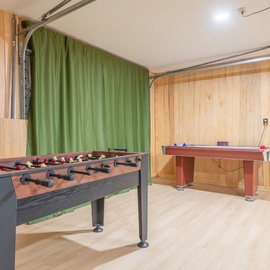 Cedarwood's game/theater room