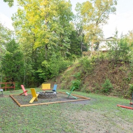 Caver Cabin's crackling firepit