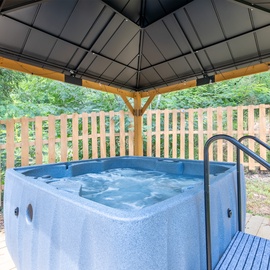 Cedarwood's bubbling hot tub