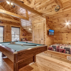 Eagle's Hangout's pool table