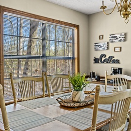 Lazy Dayz's inviting dining area