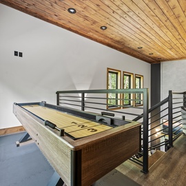Luxe 634's shuffleboard