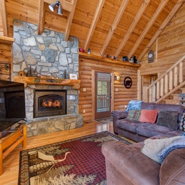 Raccoon Heaven's cozy living area