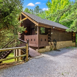 Mountain Dream's exterior