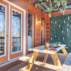 Smoky Summit Stays' relaxing deck