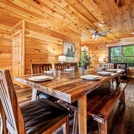 Mountain Getaway's inviting dining table