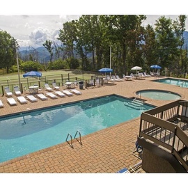 Alpine Lookout's community pool