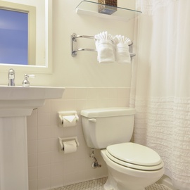 First-Colony-Inn-BR12-George-Howe-bathroom-6