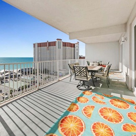 Laketown Wharf 1120 balcony