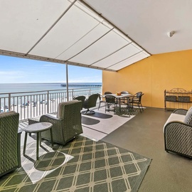 Sterling Reef 104 balcony