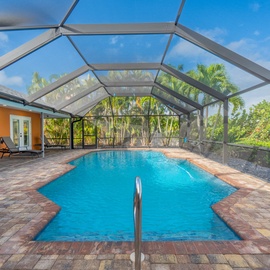 The Sunseeker private heated pool!