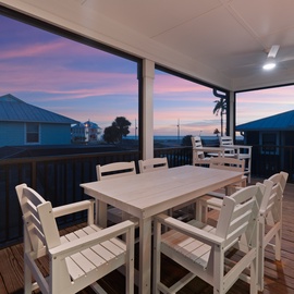 Enjoy your dinner out here!