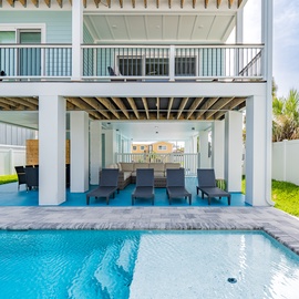 Gorgeous pool just steps away from the house.