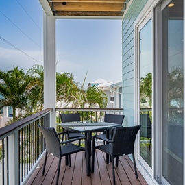 Balcony off of entrance on 2nd floor.