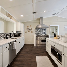 Spacious Kitchen