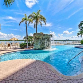 Waterfall feature in pool