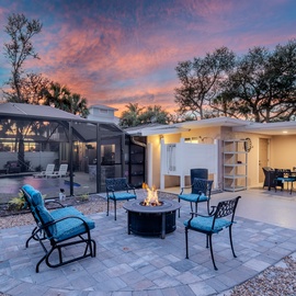Making memories at Happy Daze firepit