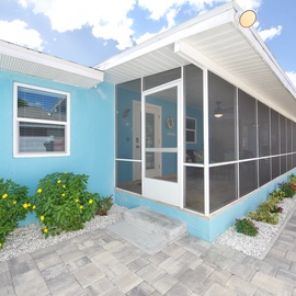 Casa Azul Unit B