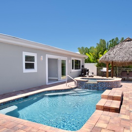 Flight of Albatross's private pool and hot tub.