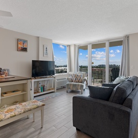 Living room with balcony access to watch the sunrise