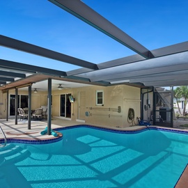 Beautiful, enclosed pool.