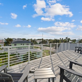 Primary bedroom's balcony.