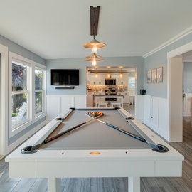 Challenge your friends to a game of pool in this private game area!