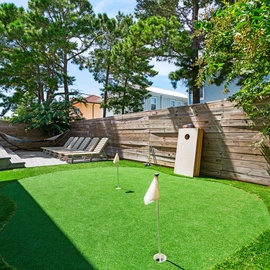 Enjoy a fun game on the putting green with the family!