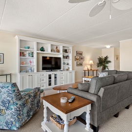 OB2: Destiny l Living Area
