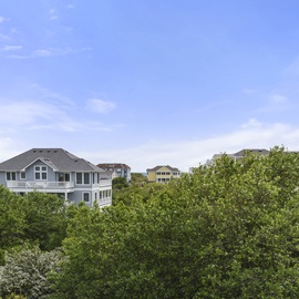 WH549: Pelican Shores | Top Level Deck View