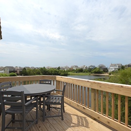 L32: Cloudless Day | Top Level Sun Deck
