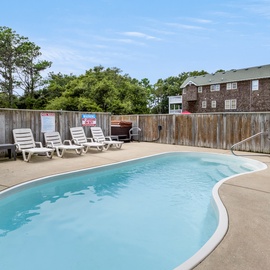 JR6220: Isabel's Hacienda | Private Pool Area
