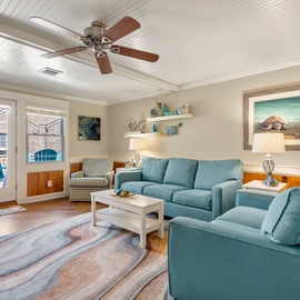 WS01: Whispering Sands 1 | Top Level Living Area