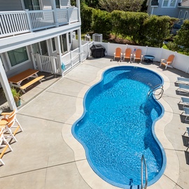 CC416: Summer Love | Private Pool Area