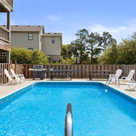 OH92: Banks Retreat  | Pool Area