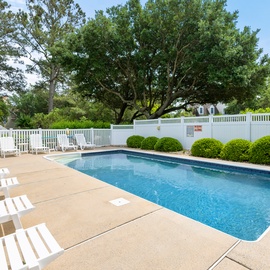 CC130:  Bermuda Banks | Private Pool Area