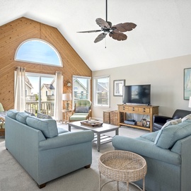 DR24: Dolphin Watch I Top Level Living Area