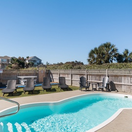 JR2230: Saltrock l Pool Area