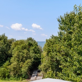 M852: Poni's Place | Top Level Deck View