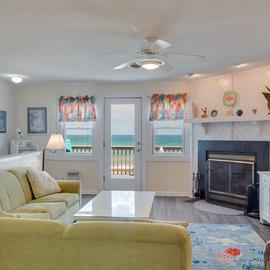 WS05: Whispering Sands 5 | Top Level Living Area
