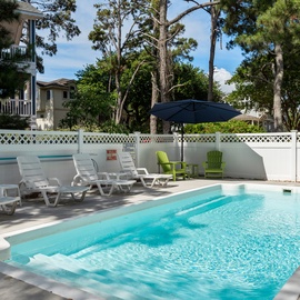 CL565: Hampton Street Retreat l Private Pool Area