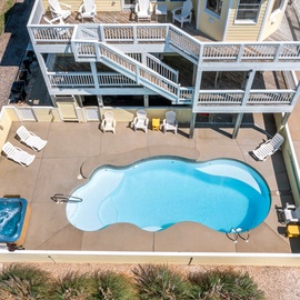 WH482: Whale Song | Private Pool Area