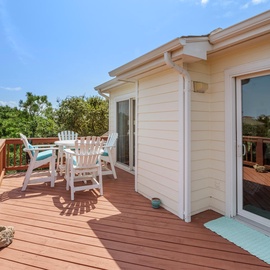 WH551: Into The Mystic | Top Level Sun Deck