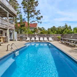 M845: Anchor Bar | Private Pool Area