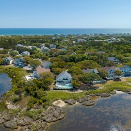 MB25: Avoca Blue | Aerial View East