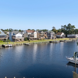 CH75: Dockside Dream | Top Level Deck View