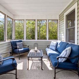 DU503: A Captain's Tale | Screened Porch