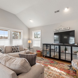 KDN9604: Beach Gnome | Top Level Living Area