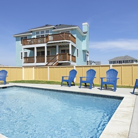 M829: Kiss Me Salty l Private Pool Area